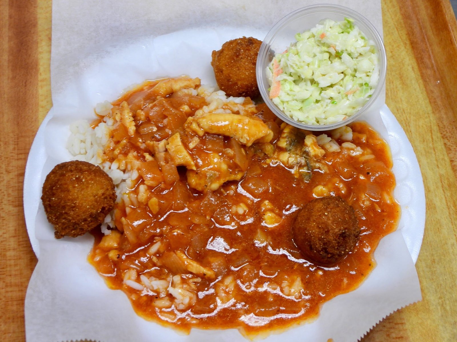 Maryland Fried Chicken / The Shrimper Seafood storefront sign